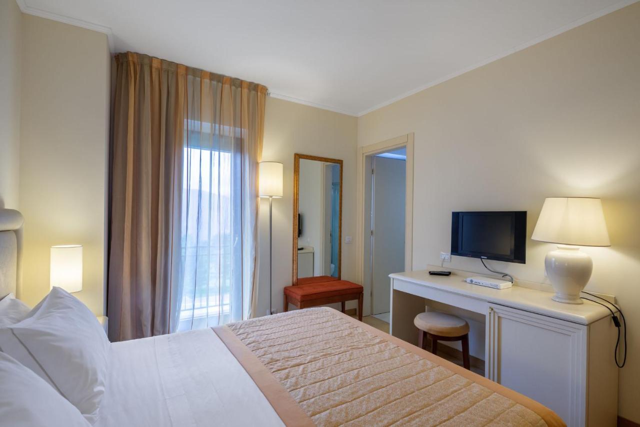 Park Hotel Olimpia Brallo Di Pregola Esterno foto